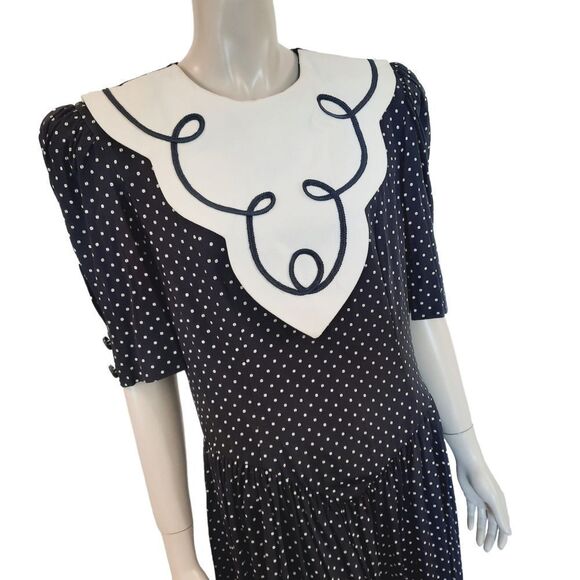 Vintage 80s Dress size Medium Dropped Princess Waist Bib Collar Puff Sleeves - Picture 2 of 9